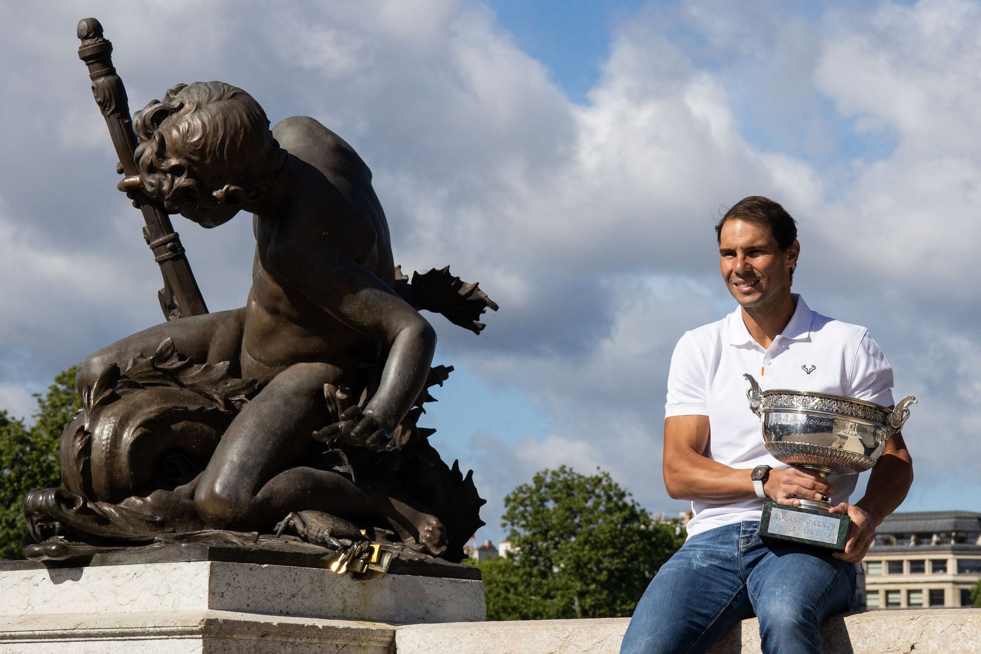 Rafael Nadal with his 14th French Open Trophy - Image Source: Getty